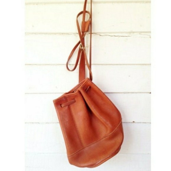 Coach Handbags - Coach bucket shoulder bag